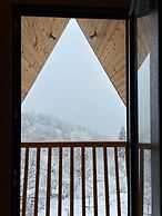 Thomas Hut