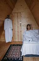 Thomas Hut