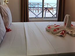 Zanzi Beach Hotel