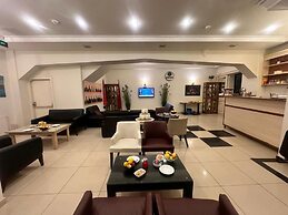 Adil Konak Hotel