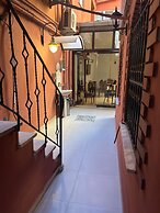 Adil Konak Hotel