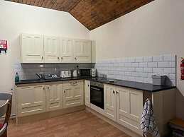2 Bed-sleeps 4-sea View-pet Friendly-parking