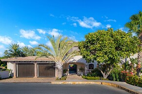 Stunning Ocean Views, Private Pool, & Seaside Golf