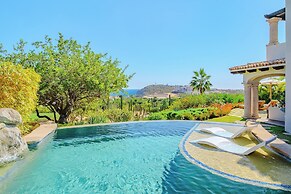 Stunning Ocean Views, Private Pool, & Seaside Golf