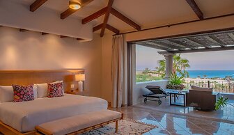 Stunning Ocean Views, Private Pool, & Seaside Golf