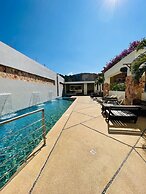 Amparo Resort