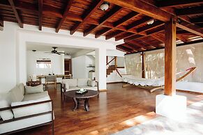 FLORBLANCA HOTEL