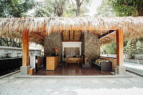 FLORBLANCA HOTEL
