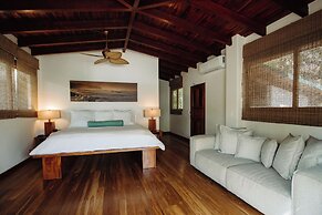 FLORBLANCA HOTEL