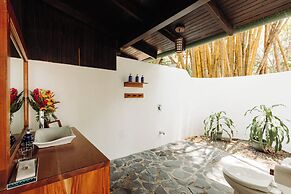 FLORBLANCA HOTEL