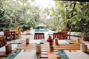 FLORBLANCA HOTEL