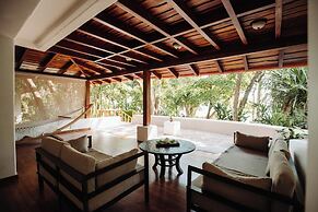 FLORBLANCA HOTEL