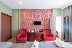 Kraveli Hotel