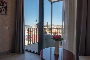 Kraveli Hotel