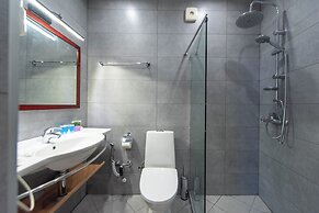 Kraveli Hotel