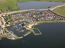 Scenic Stay by the Water