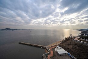 sky & sea hotel