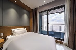 sky & sea hotel