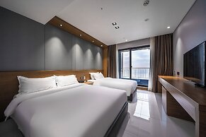sky & sea hotel