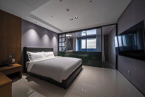 sky & sea hotel