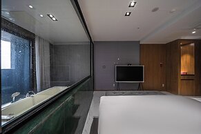 sky & sea hotel