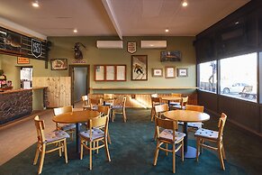 Alpine Inn