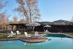 Alpine Inn