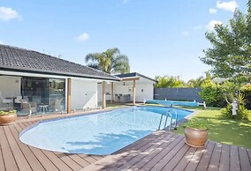 Holiday Home with Pool and Mini Golf