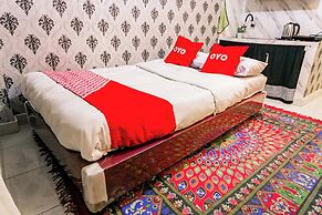 Hotel O Mp Room