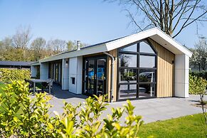 Chalet by Park Pond in the Netherlands