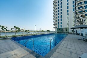 Charming Retreat w Panoramic Views on Yas Island