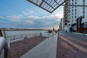 Charming Retreat w Panoramic Views on Yas Island