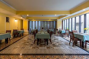 ARISON Hotel