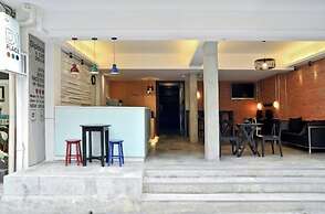 DI PLACE