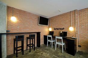 DI PLACE