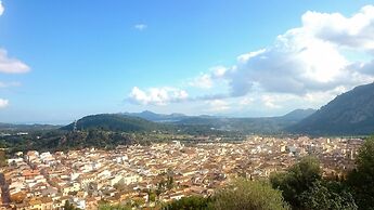 Can Boi Den Cifre in Pollen a
