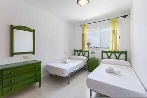 Begonia in Daim s With 2 Bedrooms and 1 Bathrooms