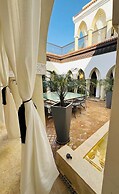 DAR SULTANA