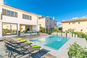 Casa Del Mar in Son Serra de Marina