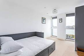 Greenwich Riverside Dream View