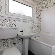 Troon House - East Kilbride