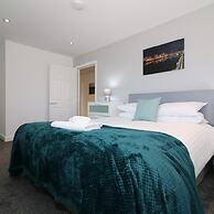 Railway House 5 bed - Maryhill