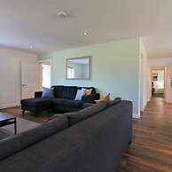 Railway House 5 bed - Maryhill