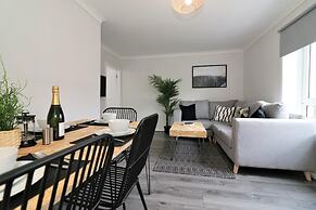 Caldercruix House - Airdrie