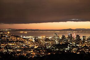 Atzaró Cape Town