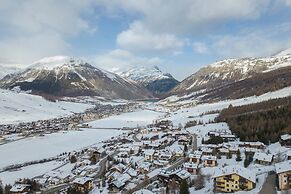 Sponda Ski in- Ski out Mt 50