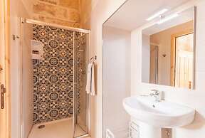Naduri Beautiful Gozitan Villa Pool