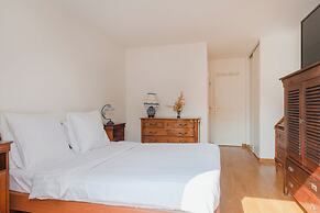Beaudelaire Center Residence