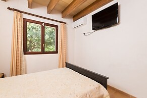 Can Company in Campanet