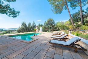 Es Pinar in Alar With 4 Bedrooms and 4 Bathrooms